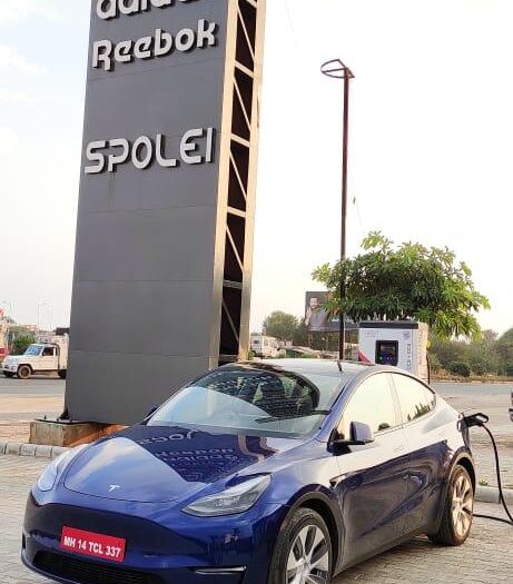 EV Charging Station Near Me | Hotels Highway Xpress